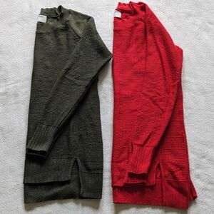 Set of 2 Old Navy Sweaters